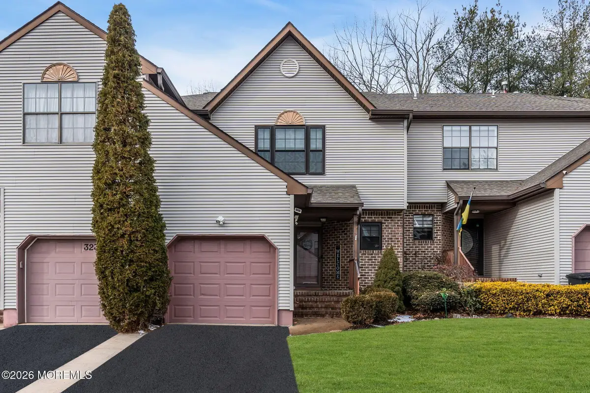 324 Oak Knoll Drive, Englishtown, NJ 07726 - Image #1