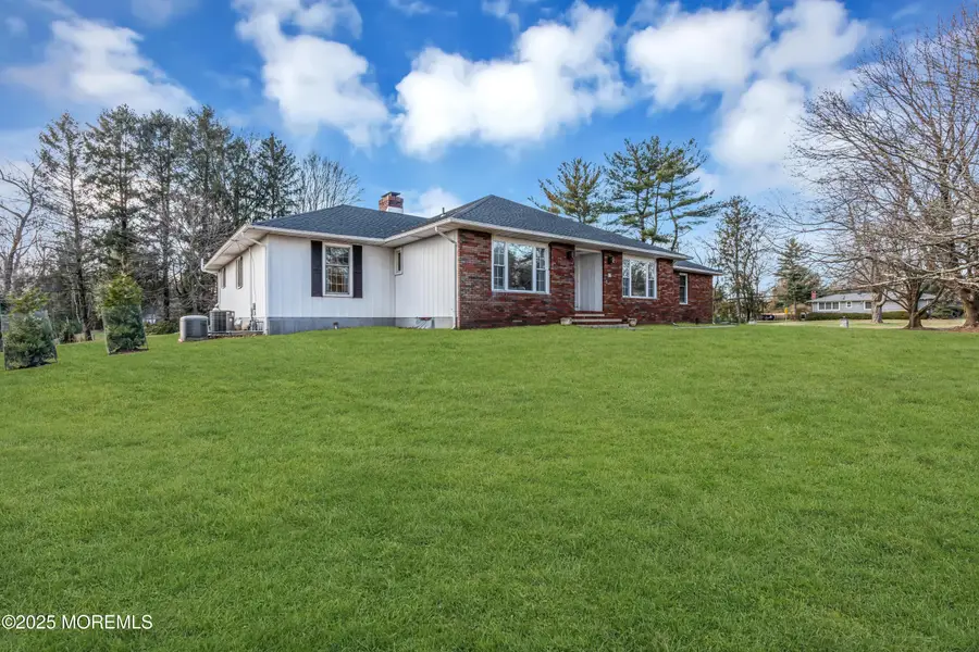 92 Five Points Road, Colts Neck, NJ 07722 - Image #3