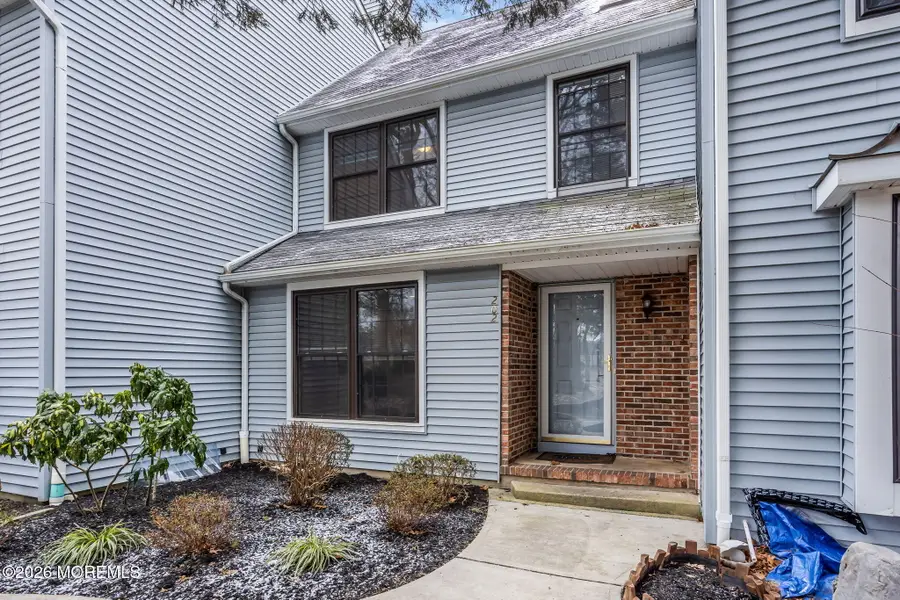 202 Bent Trail, Toms River, NJ 08753 - Image #3