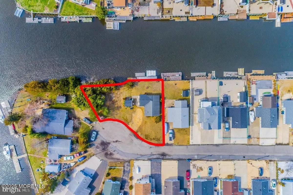 38 Los Angeles Drive, Little Egg Harbor Township, NJ 08087 - Image #1