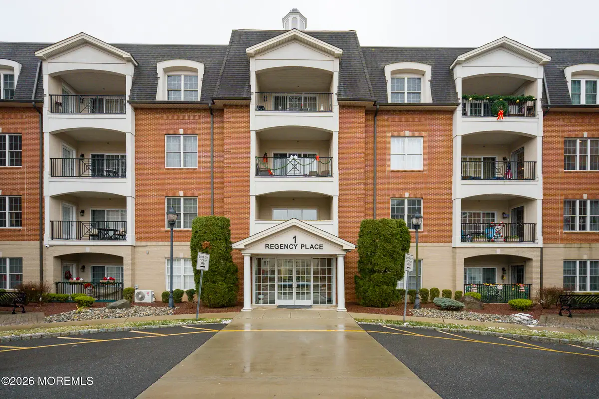 319 Regency Place #319, Woodbridge, NJ 07095 - Image #1