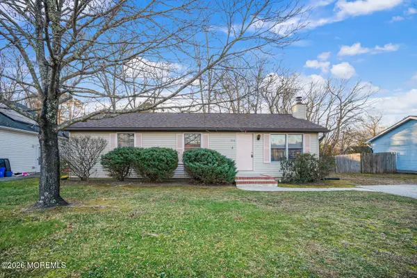 314 Lake Crystalbrook Drive, Little Egg Harbor, NJ 08087