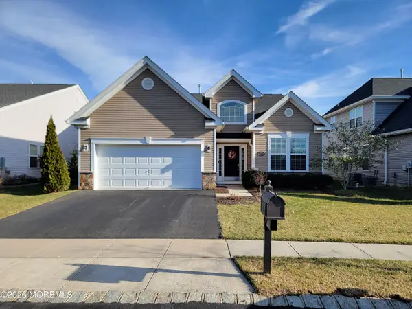 15 Sunrise Lane, Barnegat, NJ 08005