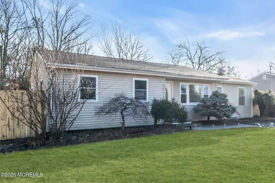 905 Harrison Road, Toms River, NJ 08753 - Image #2