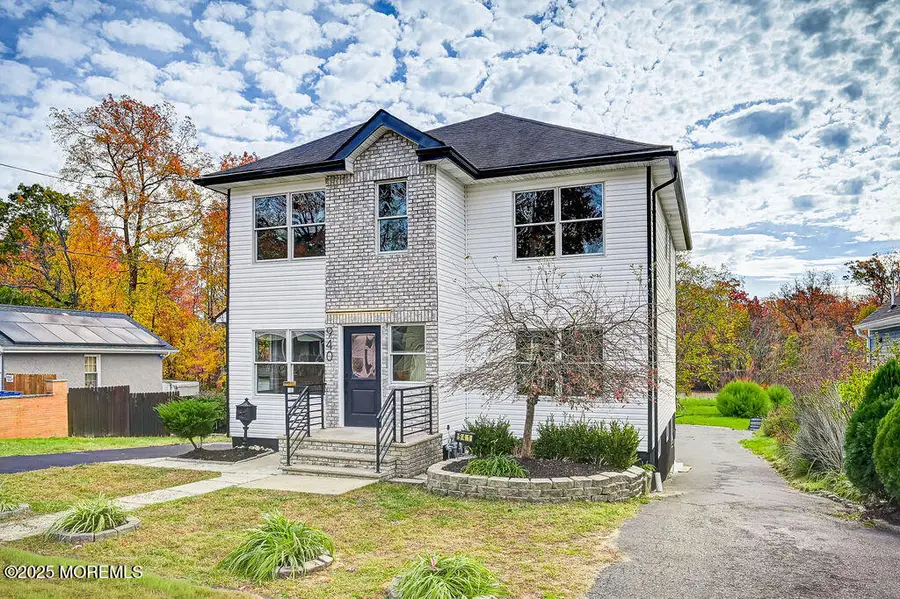 940 Grove Avenue, Old Bridge, NJ 08857 - Image #3