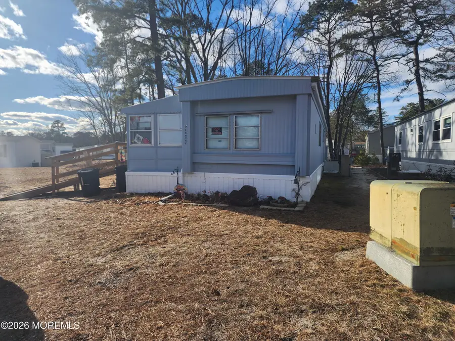 6 Ermine Court, Whiting, NJ 08759 - Image #2