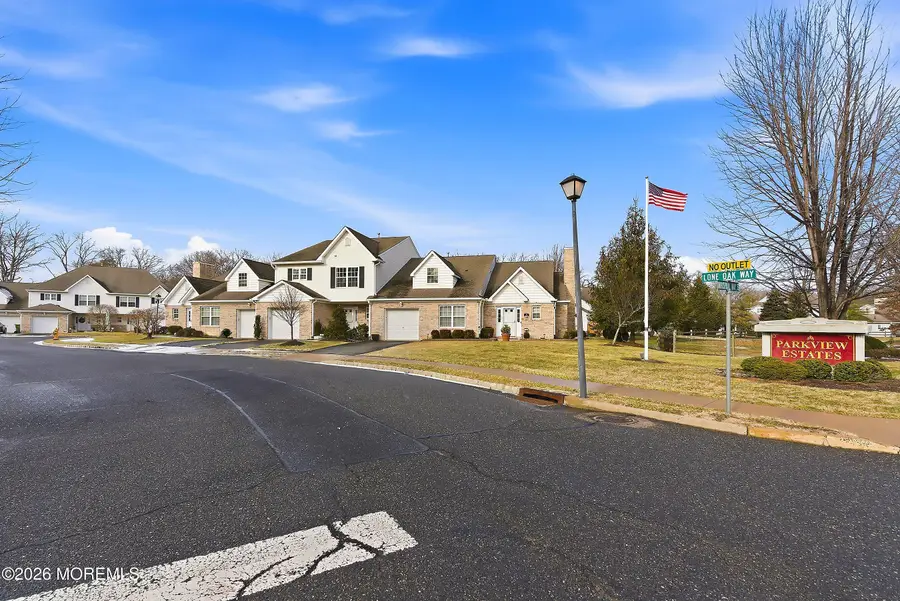 3 Lone Oak Way, Eatontown, NJ 07724 - Image #3