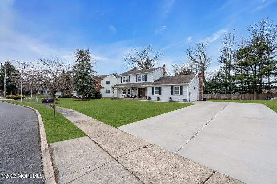 4 Pearl Drive, Toms River, NJ 08753 - Image #3