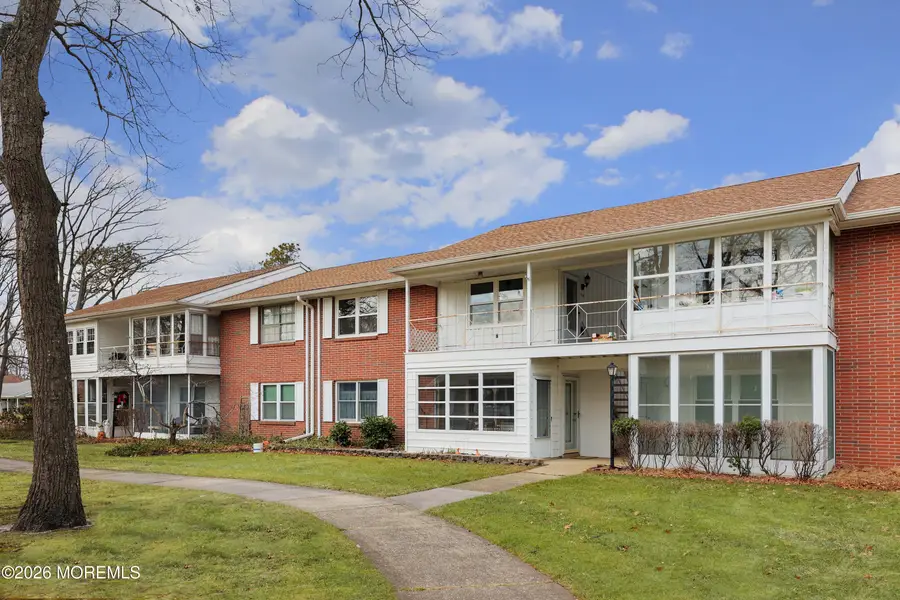 41G Cambridge Court, Lakewood, NJ 08701 - Image #2