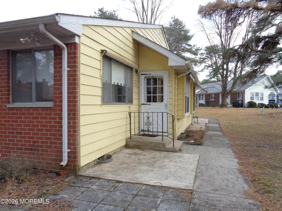 13 C Lexington Drive, Whiting, NJ 08759 - Image #2