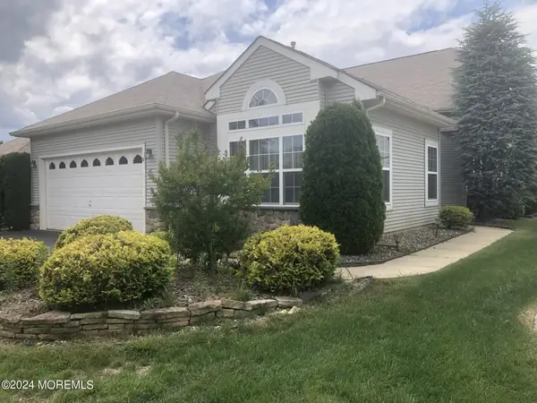 9 Modena Court, Manchester, NJ 08759