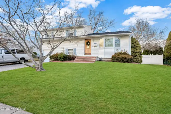 1121 Darlene Avenue, Ocean Twp, NJ 07712