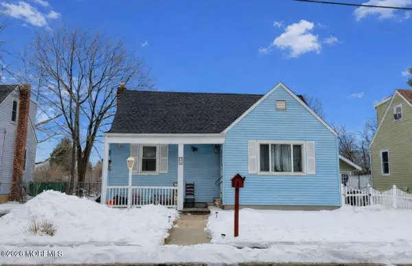 6 Octavia Place, Keyport, NJ 07735