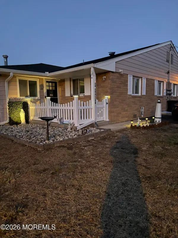 2 A Swallow Street, Manchester, NJ 08759