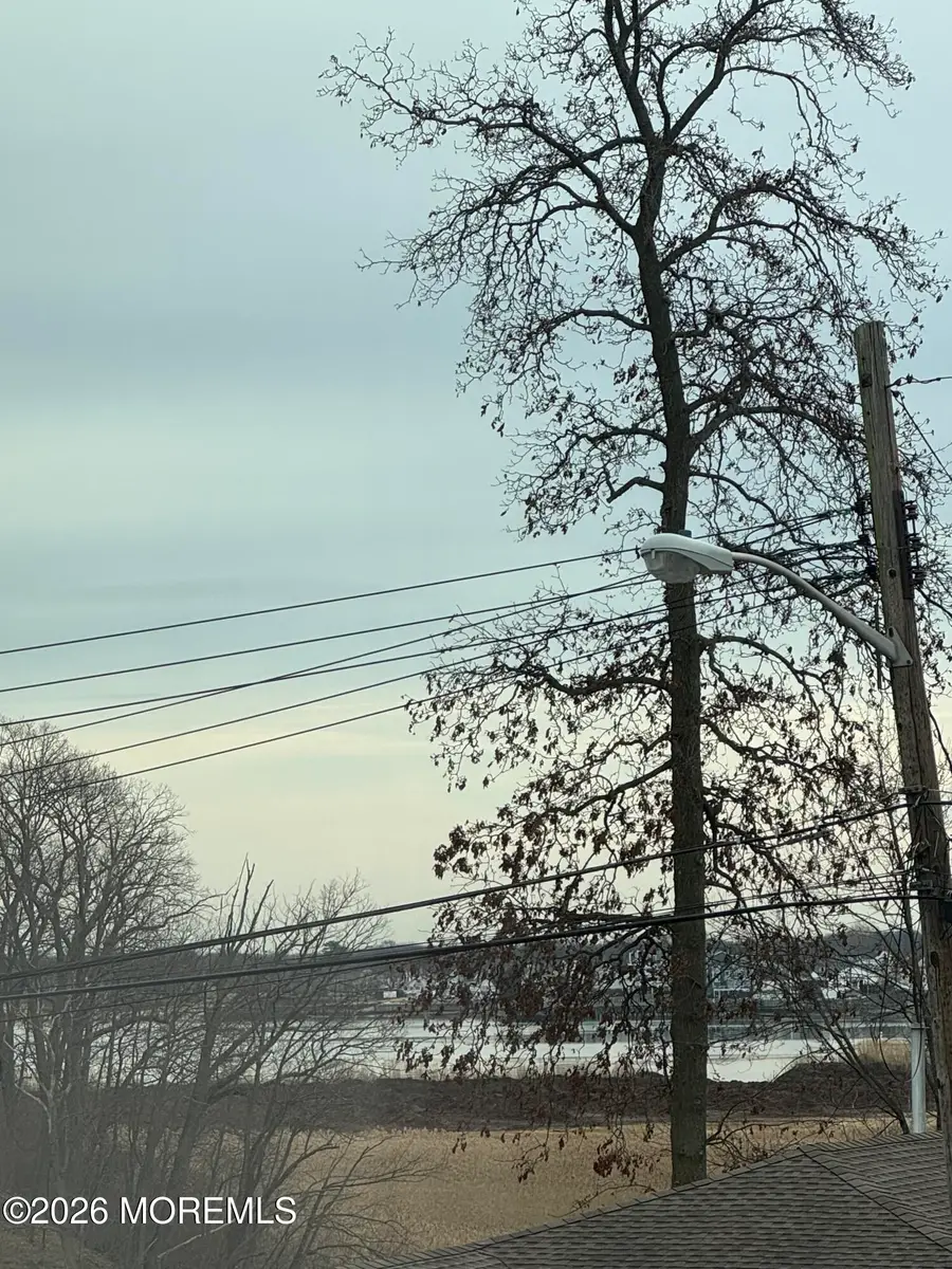 910 Malden Drive, Keyport, NJ 07735 - Image #3