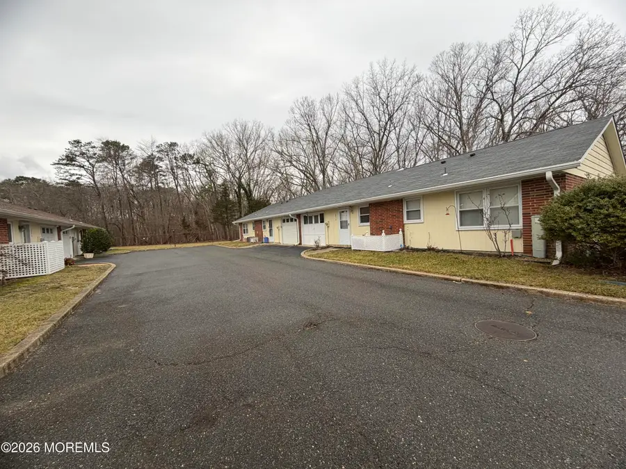 221A Buckingham Court, Lakewood, NJ 08701 - Image #2