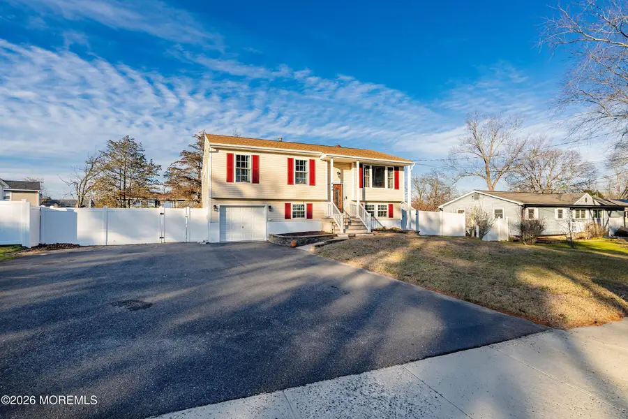 636 Hill Road, Toms River, NJ 08753 - Image #3