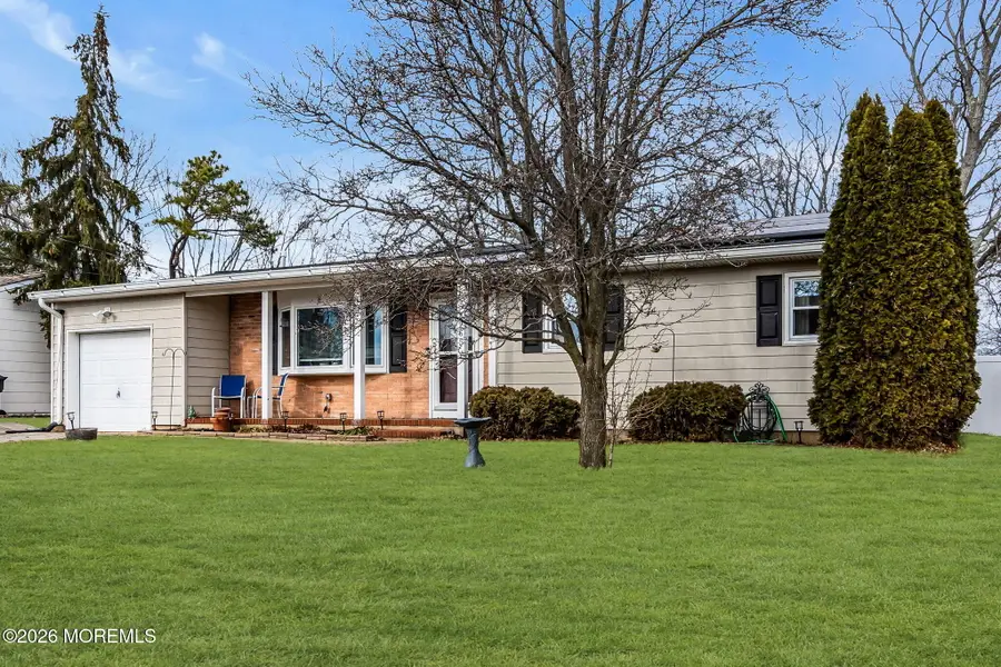 265 Vermont Drive, Brick, NJ 08723 - Image #2