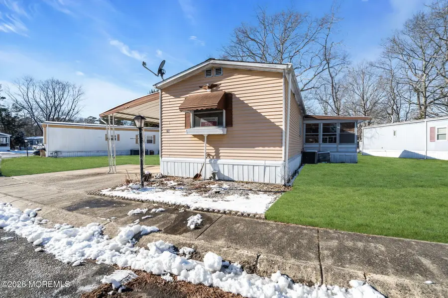 29 Cathy Court, Jackson, NJ 08527 - #3