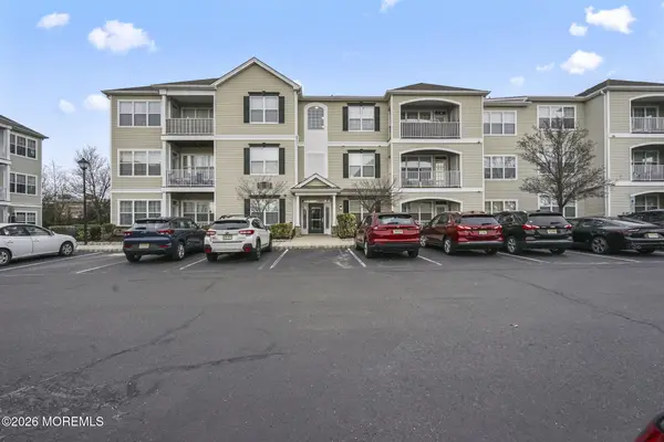 224 Mill Pond Way #36, Eatontown, NJ 07724