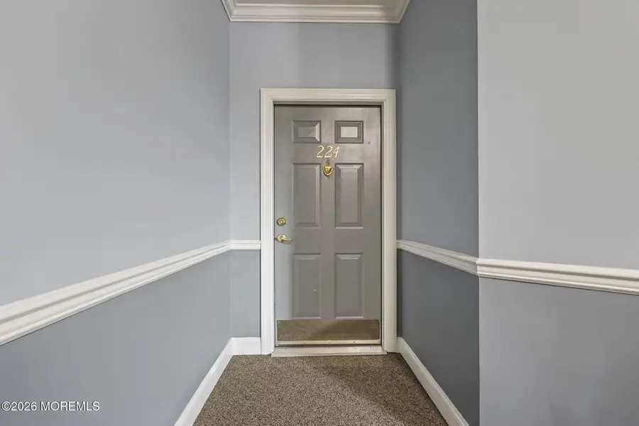 224 Mill Pond Way #36, Eatontown, NJ 07724 - Image #2