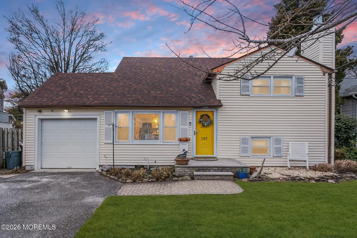 1129 Roe Avenue, Point Pleasant, NJ 08742 - Image #1