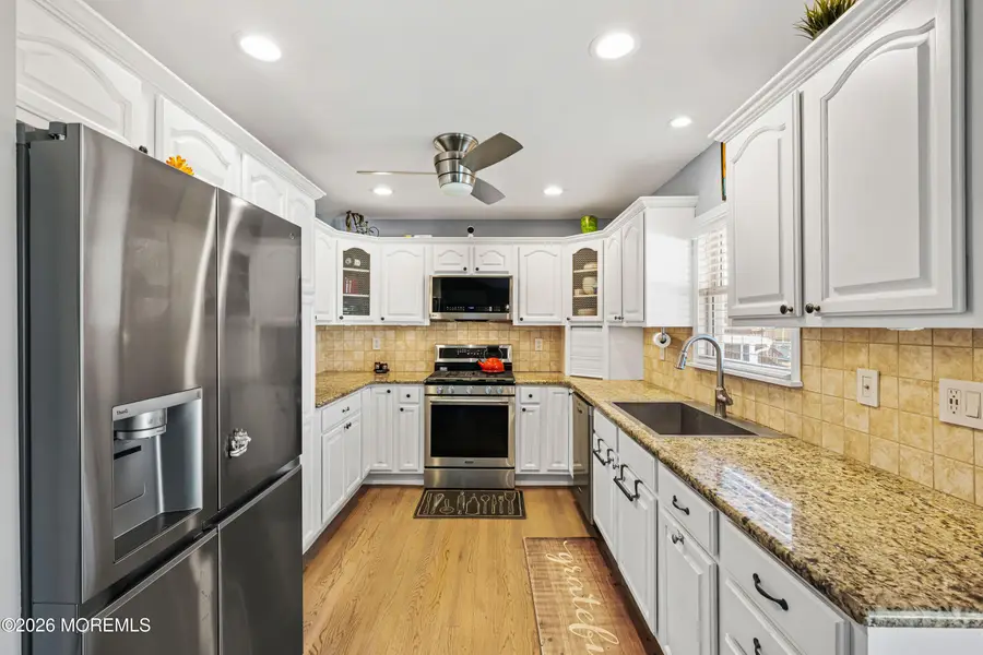 42 Hialeah Avenue, Middletown, NJ 07748 - Image #3