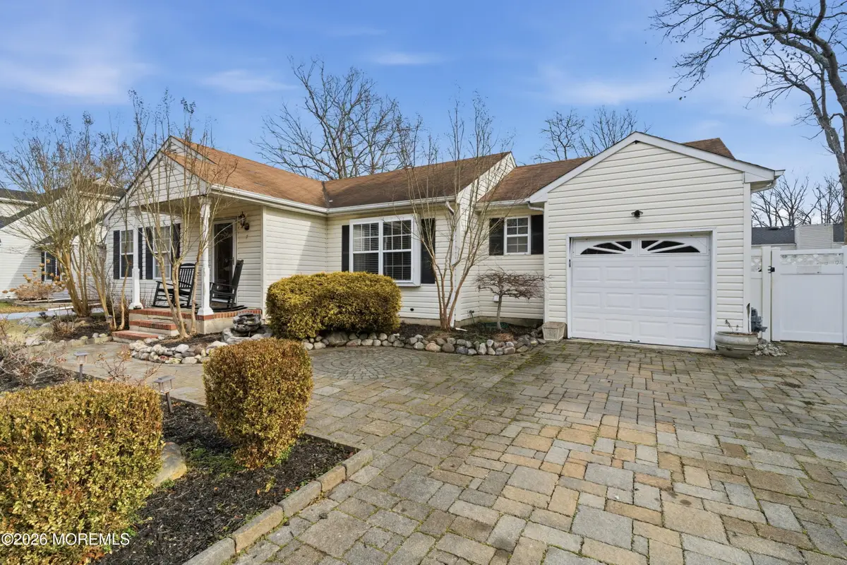7 Shelli Terrace, Barnegat, NJ 08005 - Image #1