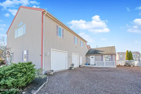 943 Jennifer Lane, Manahawkin, NJ 08050