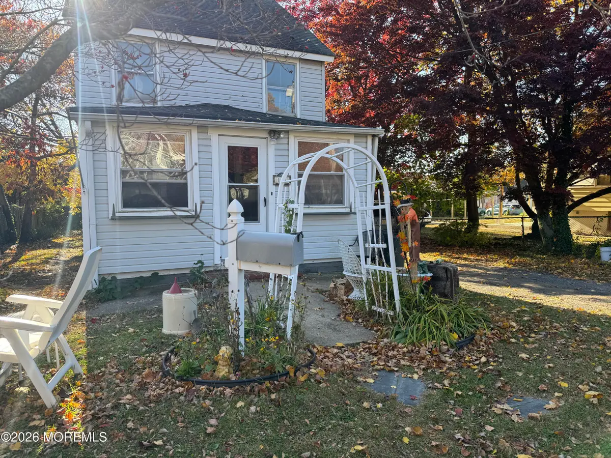 111 Wesley Avenue, Atlantic Highlands, NJ 07716 - Image #1