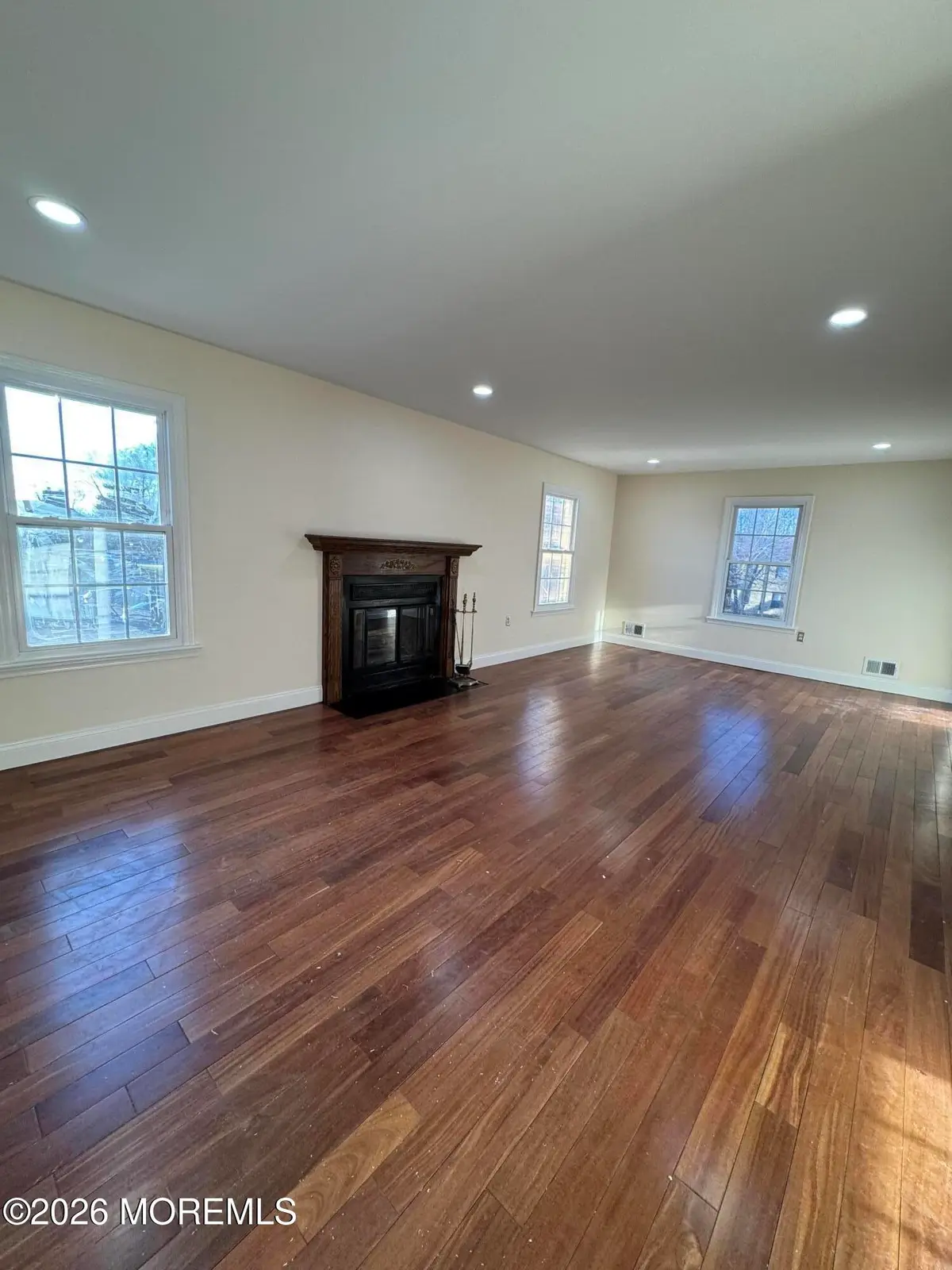 611 Wellington Place, Aberdeen, NJ 07747 - Image #1