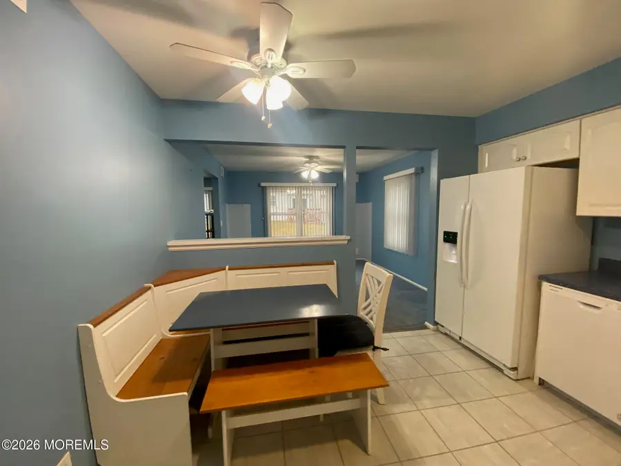 42 Buttonwood Court, Lakewood, NJ 08701 - Image #2