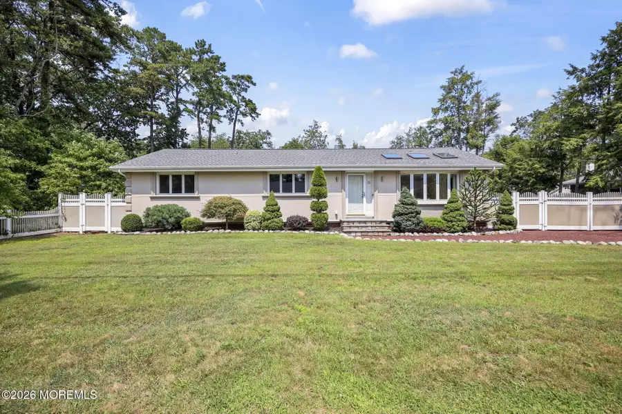 25 Maple Street, Spotswood, NJ 08884 - Image #2