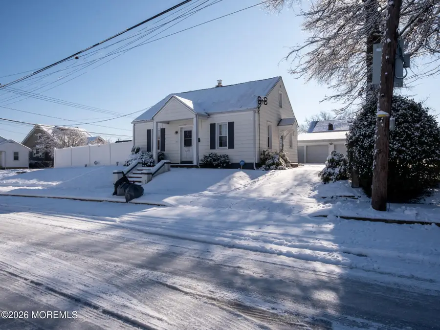 551 Hobart Avenue, Hamilton, NJ 08629 - Image #2