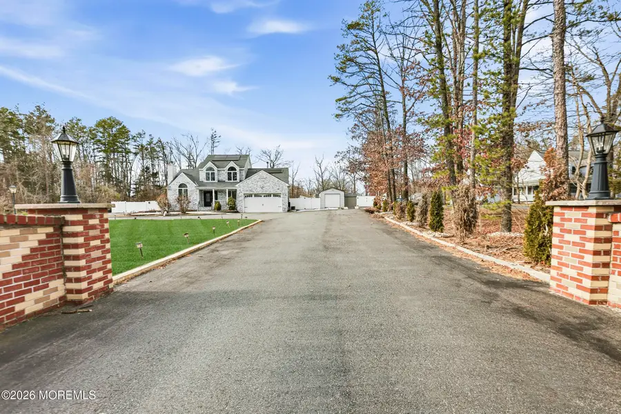 592 Ollie Burke Road, Jackson, NJ 08527 - Image #2