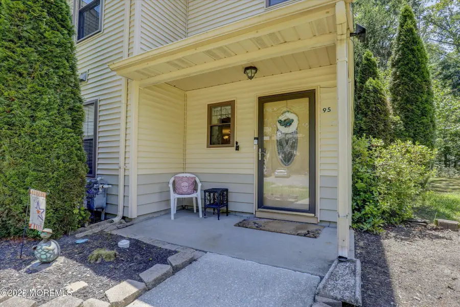 95 Azalea Circle, Jackson, NJ 08527 - #3