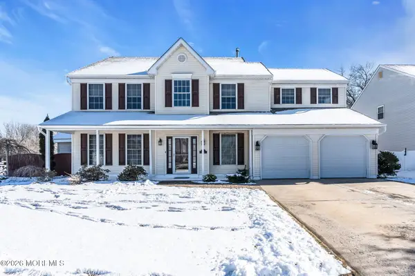 30 Gristmill Road, Howell, NJ 07731