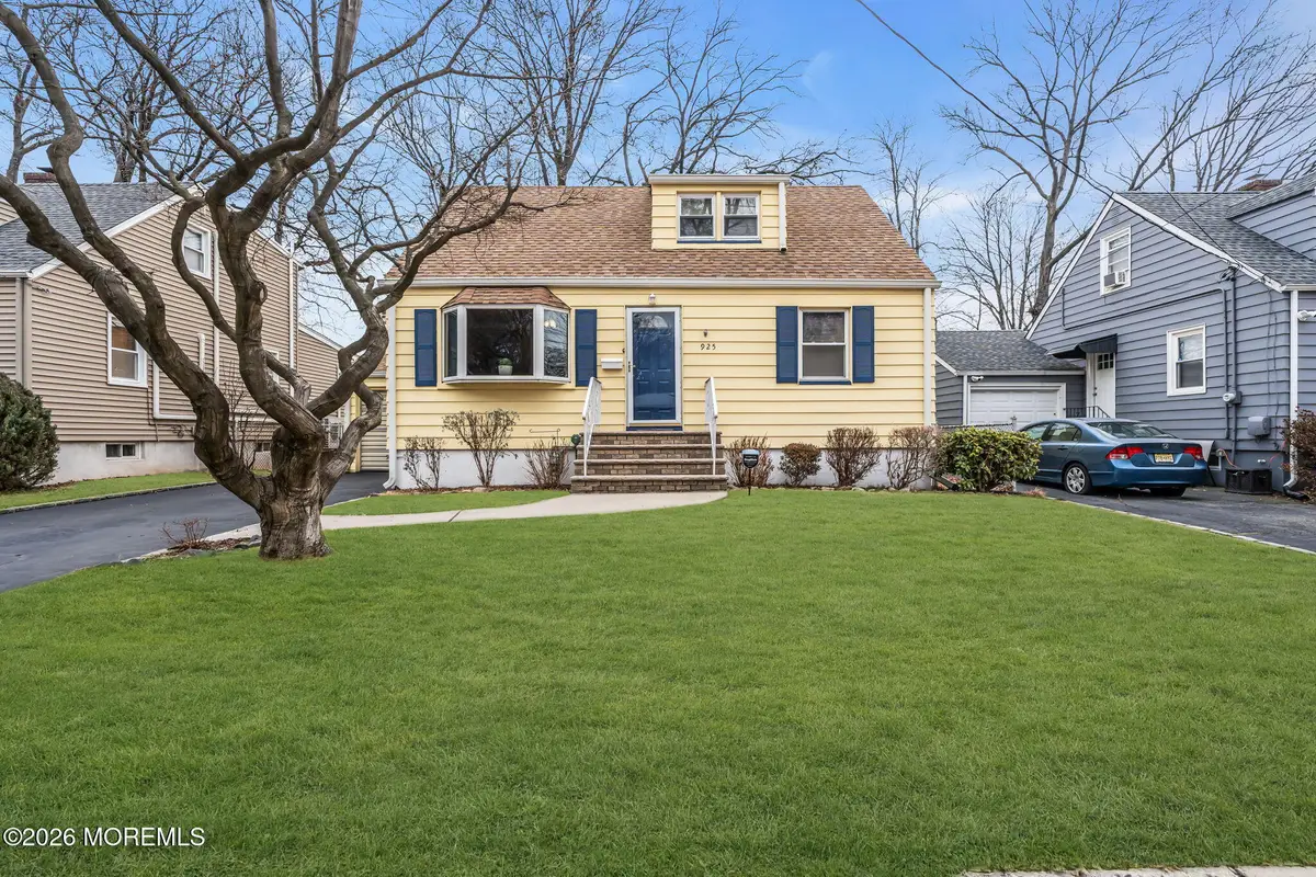 925 Woodland Avenue, Union, NJ 07083 - Image #1
