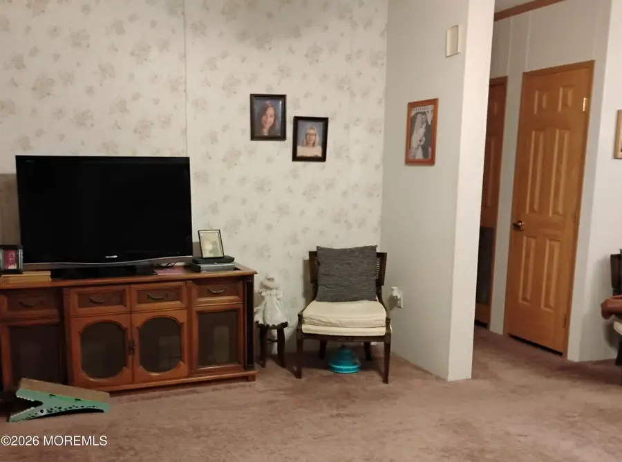 1208 Winding Brook Way, Whiting, NJ 08759 - Image #3