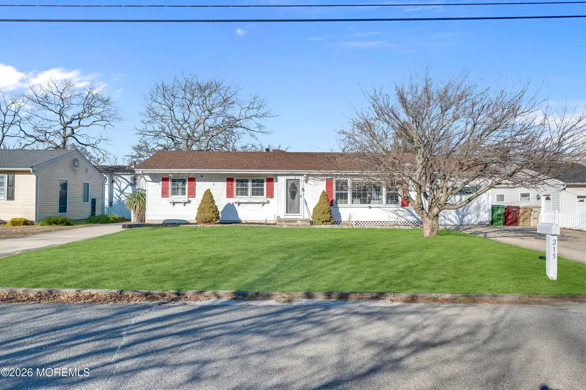 215 Lakewood Avenue, Bayville, NJ 08721 - Image #1