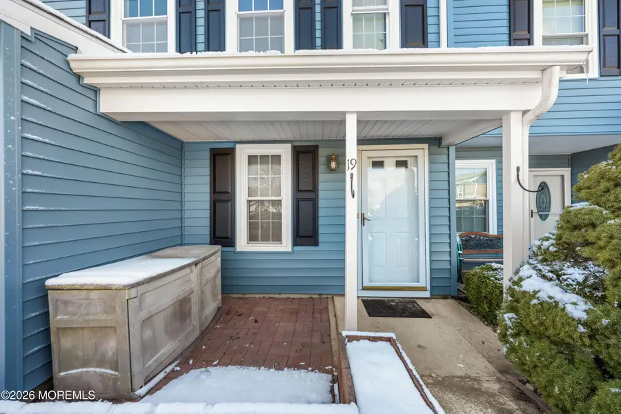 19 Sloop Square, Freehold, NJ 07728 - Image #3