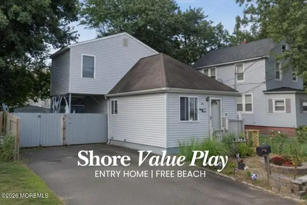 18 Saint Johns Place, Keansburg, NJ 07734