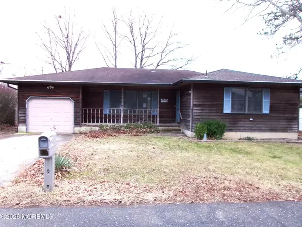 1125 Seaman Avenue, Beachwood, NJ 08722