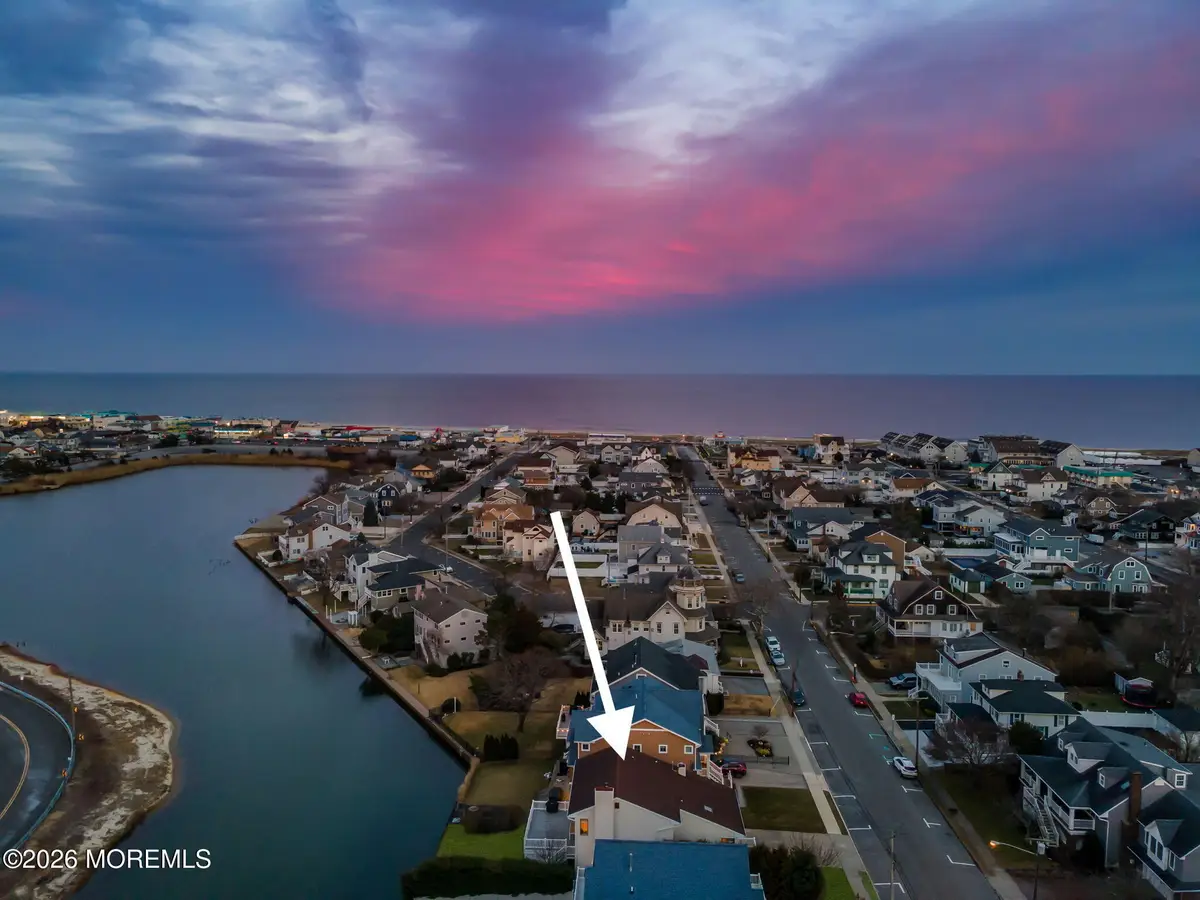 211 Forman Avenue, Point Pleasant Beach, NJ 08742 - Image #1