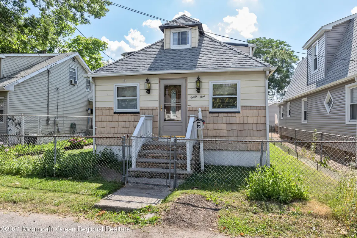 39 Lincoln Court, Keansburg, NJ 07734 - Image #1