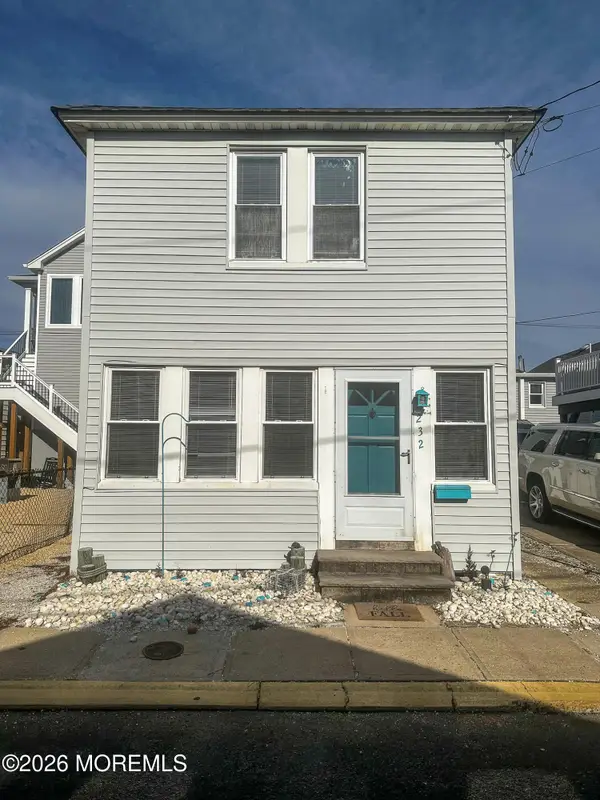232 Bay Terrace, Seaside Heights, NJ 08751