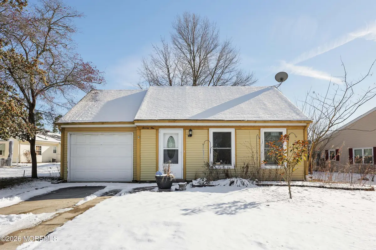 74 Sheffield Place, Leisuretowne, NJ 08088 - Image #1