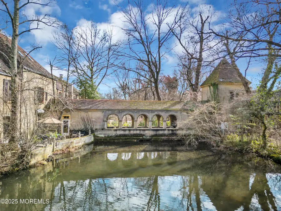 310 Cooper Road #c, Red Bank, NJ 07701 - Image #2