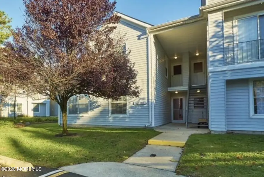 1811 Waters Edge Drive, Toms River, NJ 08753 - Image #2