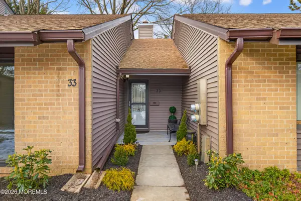 33 Claremont Court, Red Bank, NJ 07701